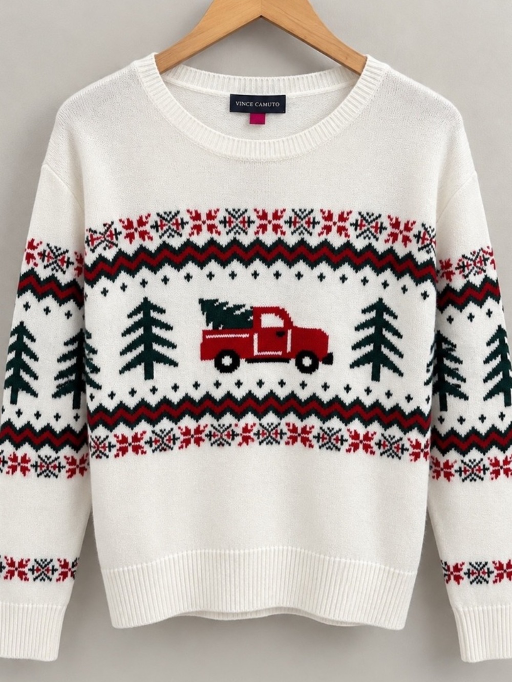 Vince Camuto White Holiday Truck & Tree Knit Sweater
Size XL